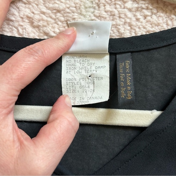 Vintage Studio C Plus Black Semi Sheer Blouse Flouncy Sleeves Size 22/24 - Picture 4 of 12